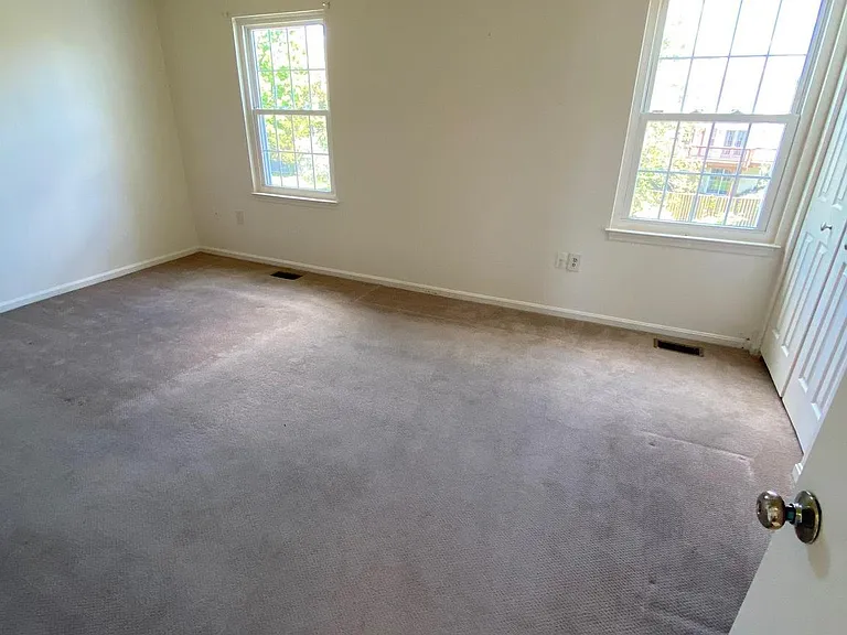 12339 Sandy Point Ct — Photo 8
