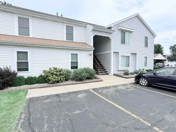 5849 SW 22nd Ter APT 1, Topeka, KS 66614