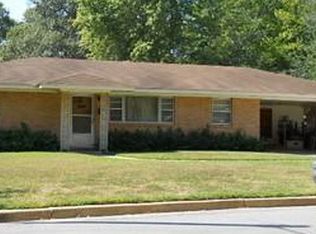 42 Southwood Dr, Pine Bluff, AR 71603