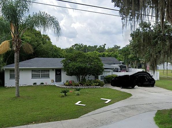 3050 Grand Ave