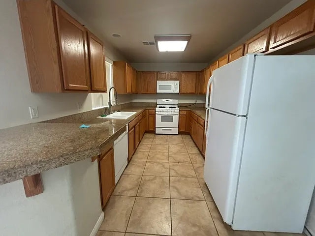 58633 Buena Vista Dr — Photo 8