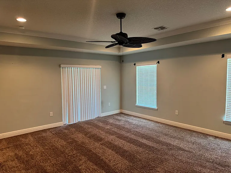 30454 Island Club Dr — Photo 16