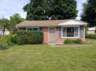 716 N Harris Rd, Ypsilanti, MI 48198