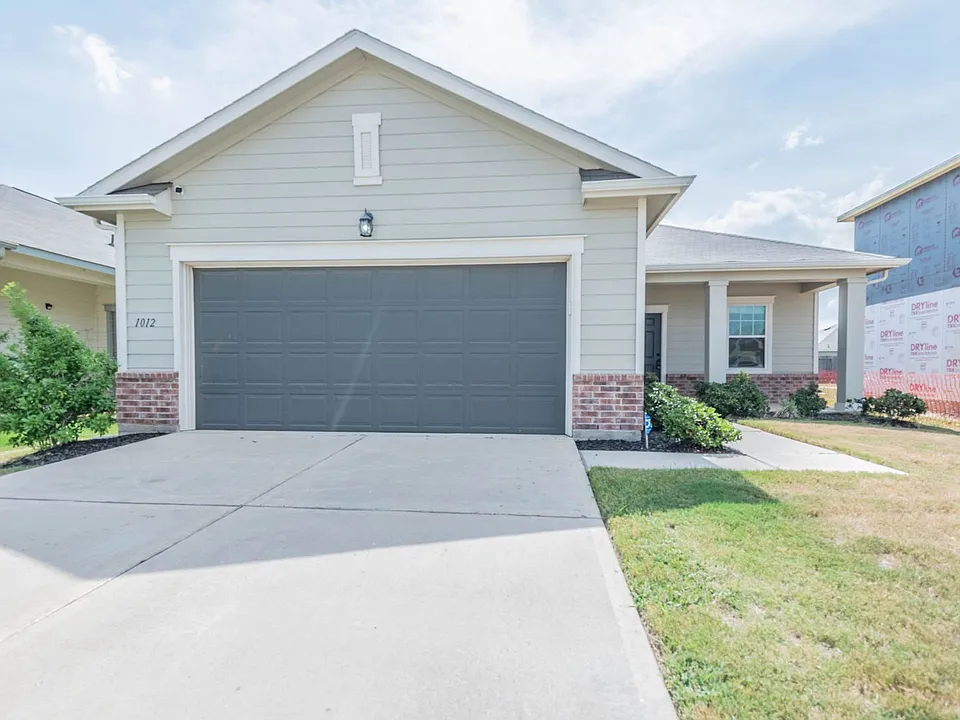 1012 Blue Beech Ln