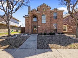 398 N Shore Pl, Lewisville, TX 75067