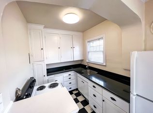 Austin Apartments, Seattle, WA 98122