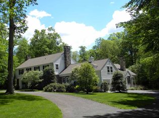 8 Sherry Ln, Darien, CT 06820