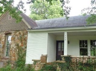 340 W Walnut St, Erin, TN 37061