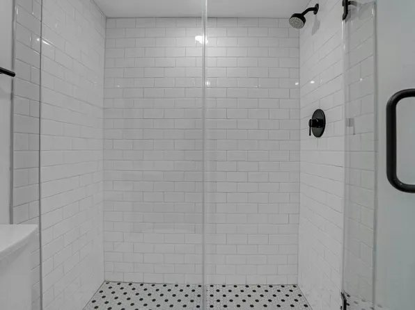 52 Brinkerhoff Street image 11 of 39