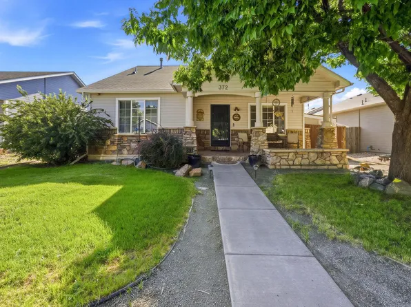 372 Cardinal Ave, Loveland, CO 80537