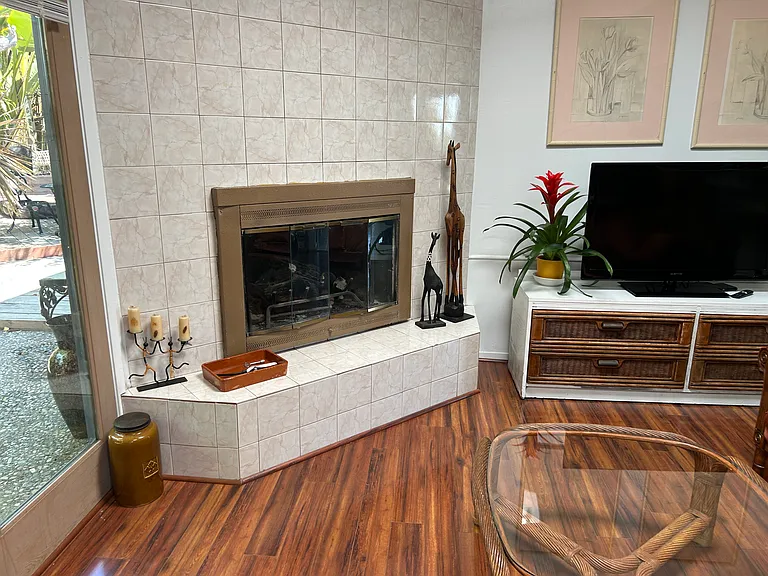 107 Naomi Ave — Photo 19