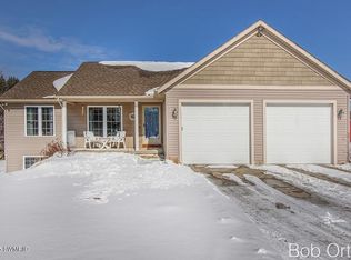 2273 Thirteen Mile Rd NE, Rockford, MI 49341