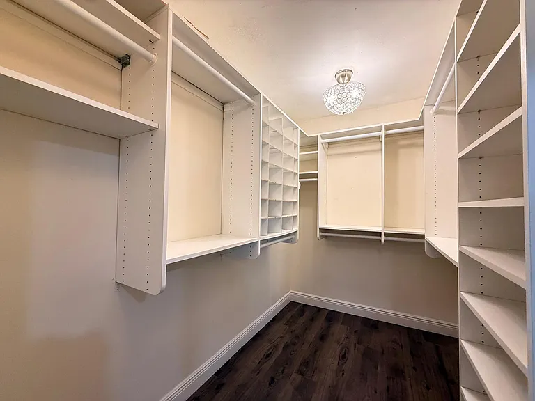 11042 Topeka Pl — Photo 10