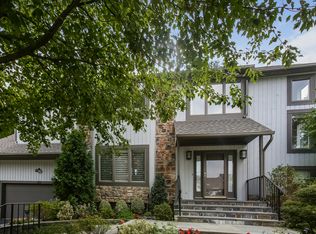 182 Woodbrook Rd, White Plains, NY 10605