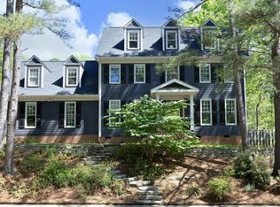 221 Ironwoods Dr, Chapel Hill, NC 27516