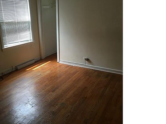 2nd image of 9845 S Greenwood Ave