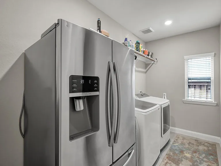 4206 Grand Oaks Wind — Photo 26