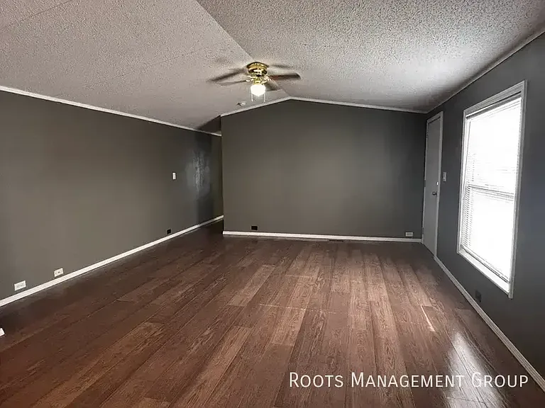4506 N Business Highway 77 #252 — Photo 3