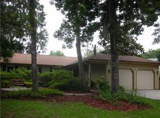 10 Levee Rd, Savannah, GA 31419