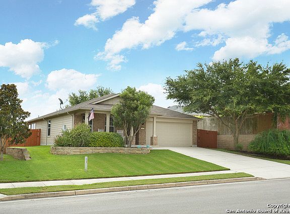 3rd image of 5561 Columbia Dr
