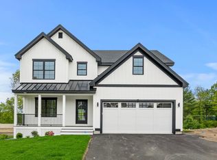 5 Lily Ln, Londonderry, NH 03053