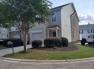 6281 Shoreview Cir, Flowery Branch, GA 30542