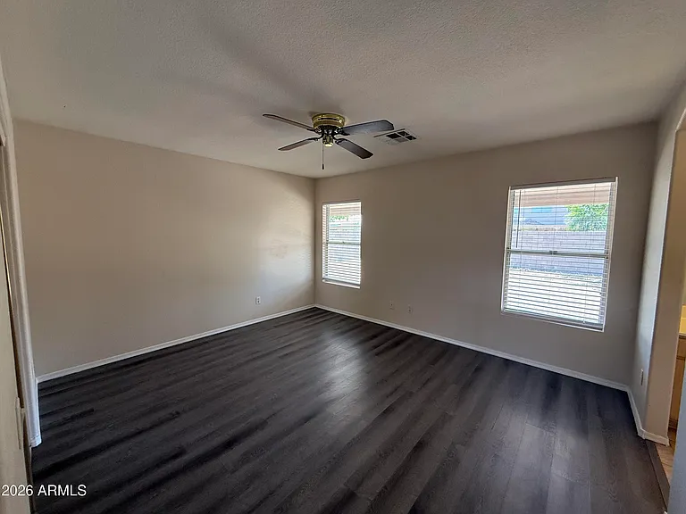 1413 W Orchid Ln — Photo 14