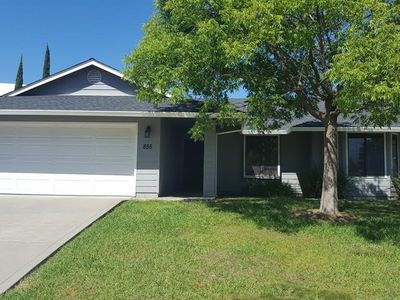 855 Village Dr, Red Bluff, CA, 96080