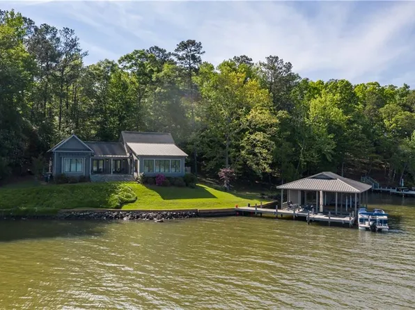 1055 Lee Road 370, Valley, AL 36854