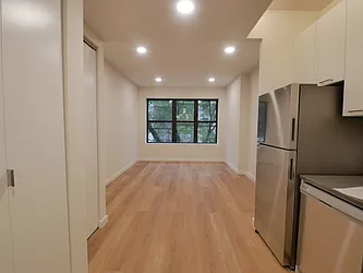 336 East 82nd Street