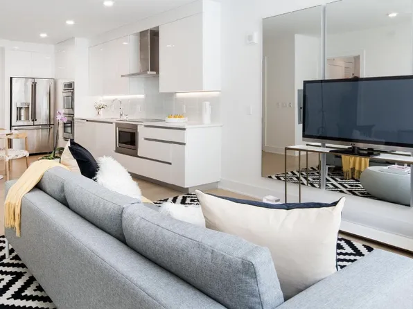 98 76th Street 8 image 3 of 20