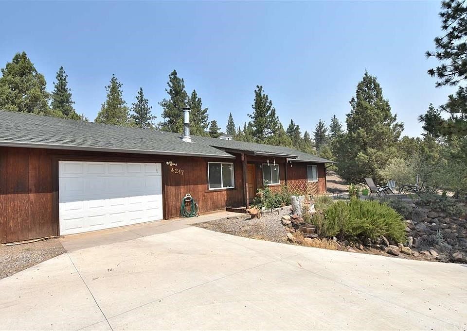 1st image of 4217 Rainbow Dr