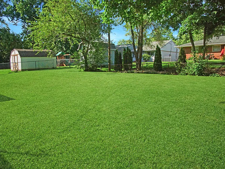 510 W Factory Rd — Photo 25