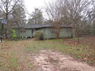 5594 Tall Pine Rd, Navasota, TX 77868