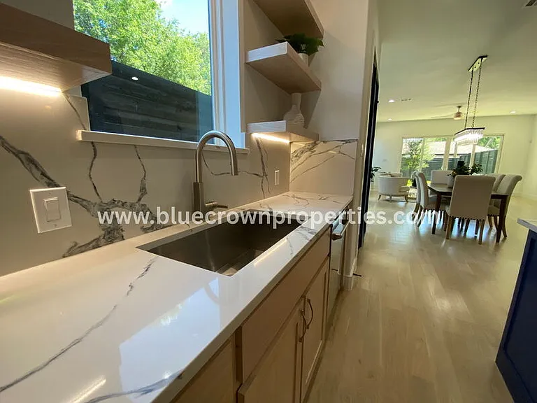 807 S Glasgow Dr — Photo 7