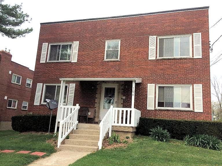 2nd image of 704 Maple Dr