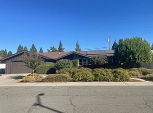 1471 Peach Tree Ln, Yuba City, CA