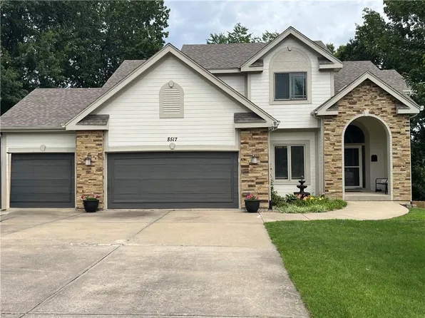8517 N Barberry Ave, Kansas City, MO 64153
