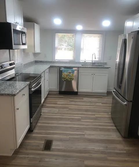 136 Saint Mary Ave NW — Photo 7