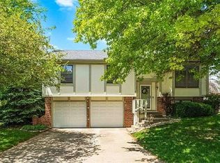 15709 W 126th Ter, Olathe, KS 66062