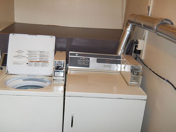 3rd image of 375 N Mitchell Ave APT 9