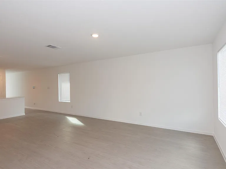 137 Starpacker Ln — Photo 6