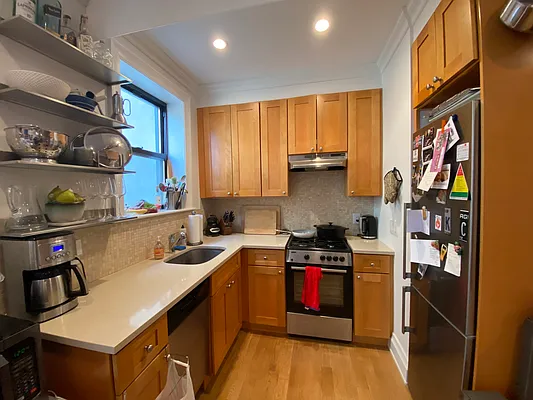 Rented by Ideal Properties Group | media 5