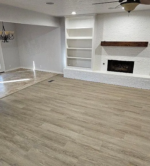 2308 Shady Tree Ln — Photo 4