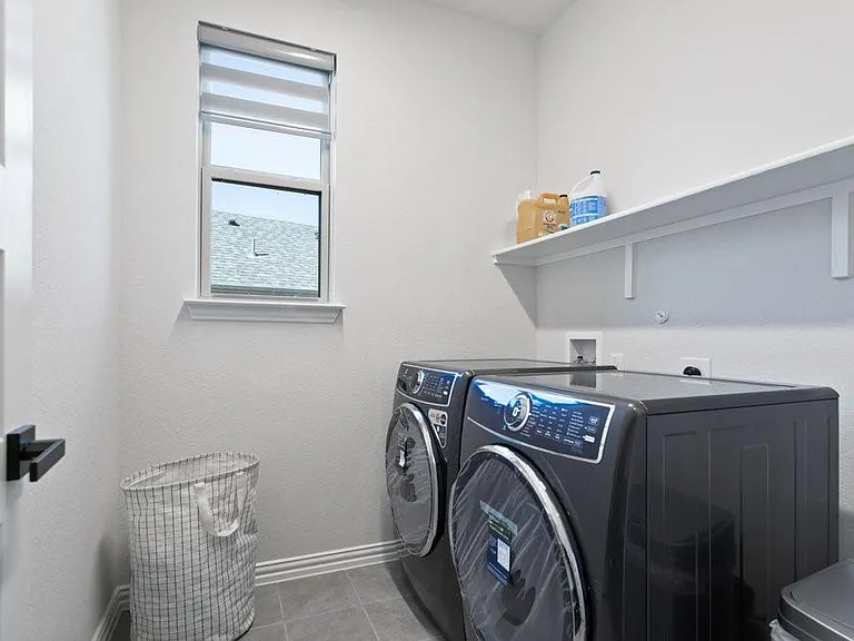 2113 Dorsey Dr — Photo 24
