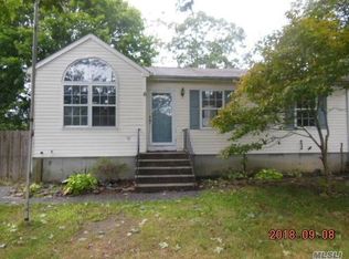 6 County Road 51, East Moriches, NY 11940