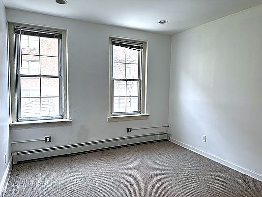 3rd image of 68-33 Clyde St #1A