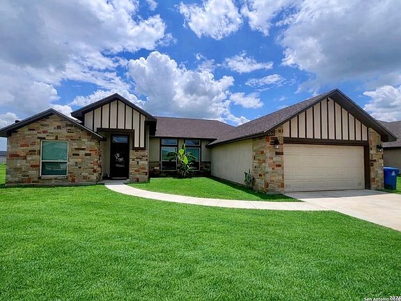 2nd image of 1729 Vista View Dr