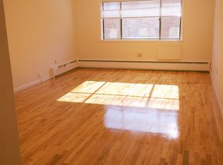 960 Hope St APT 3C, Stamford, CT 06907