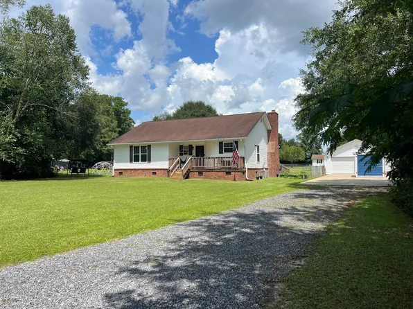 122 Thomas Ln, Moncks Corner, SC 29461